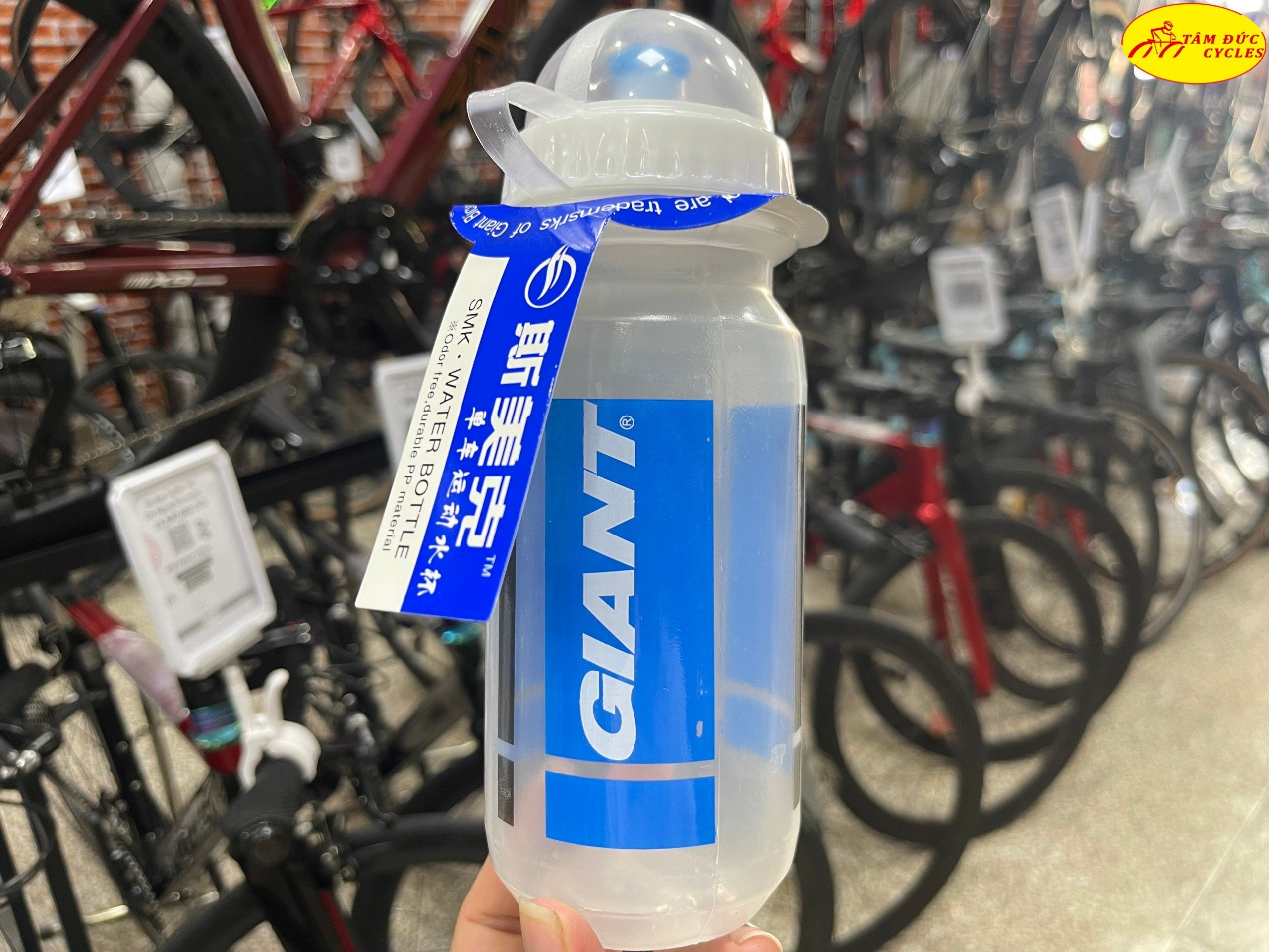 Bình Nước Xe Đạp Giant , shimano